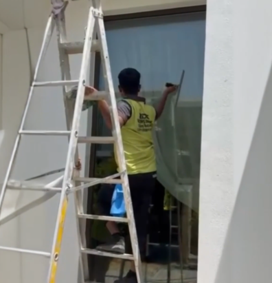 Window Glass Cleaning